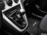  Gear shifter/center console photo